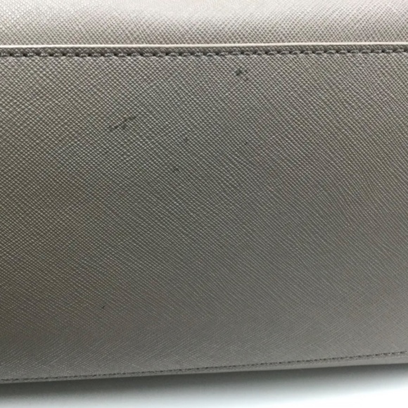 Tory Burch Robinson Tote - Picture 5 of 6